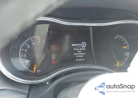 2021 Jeep Grand Cherokee 80Th Anniversary 4X4 z USA, uszkodzony, nr VIN 1C4RJFBG5MC770510